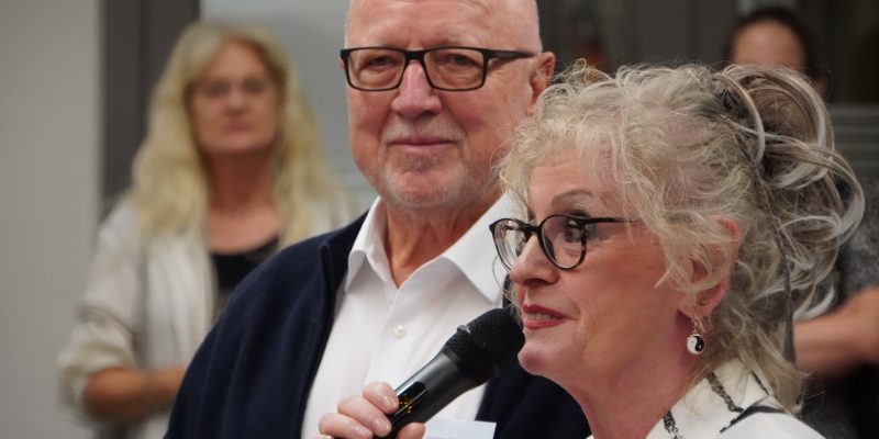 Die Vernissage: "Unsere Welt in schwarz-weiß" am 26.10.2023 im Rathaus in Oberursel war ein großer Erfolg.